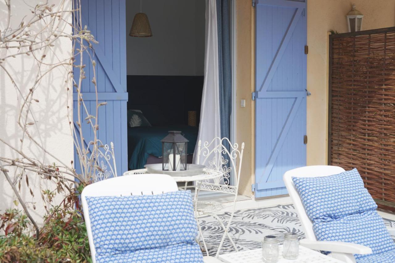 Les Volets Bleus Hotel Speracedes Exterior photo